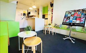 Central And Basic Universitat For Young Hostel